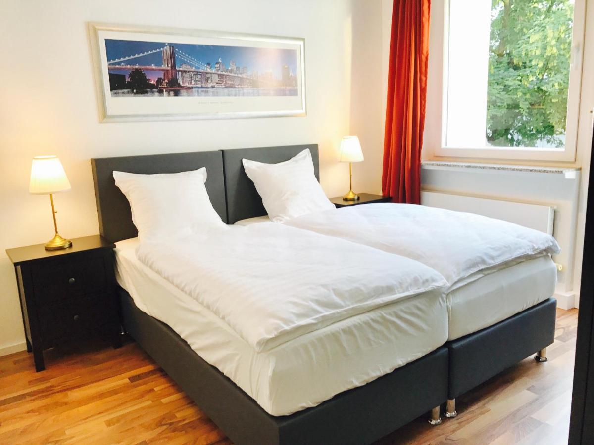Deluxe Apartments In Hearth Of Downtown Дюссельдорф Екстер'єр фото